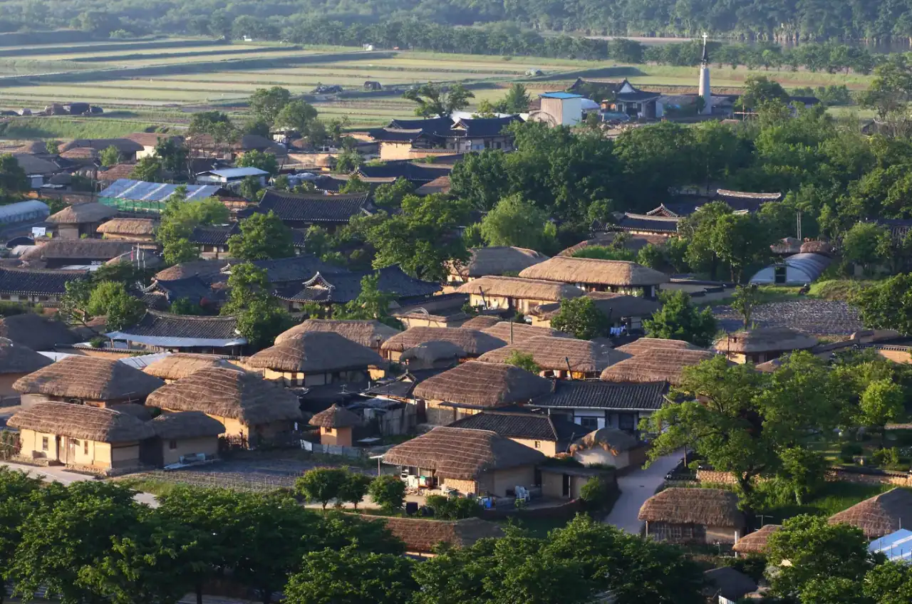 Historic Villages of Korea: Hahoe and Yangdong